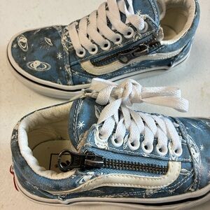 Vans Old Skool Sz11 Blue Zip Lace Up Glow In The Dark Cosmic Glow Sneakers Kids